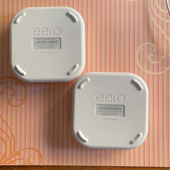 Eero 1st generation WiFi network